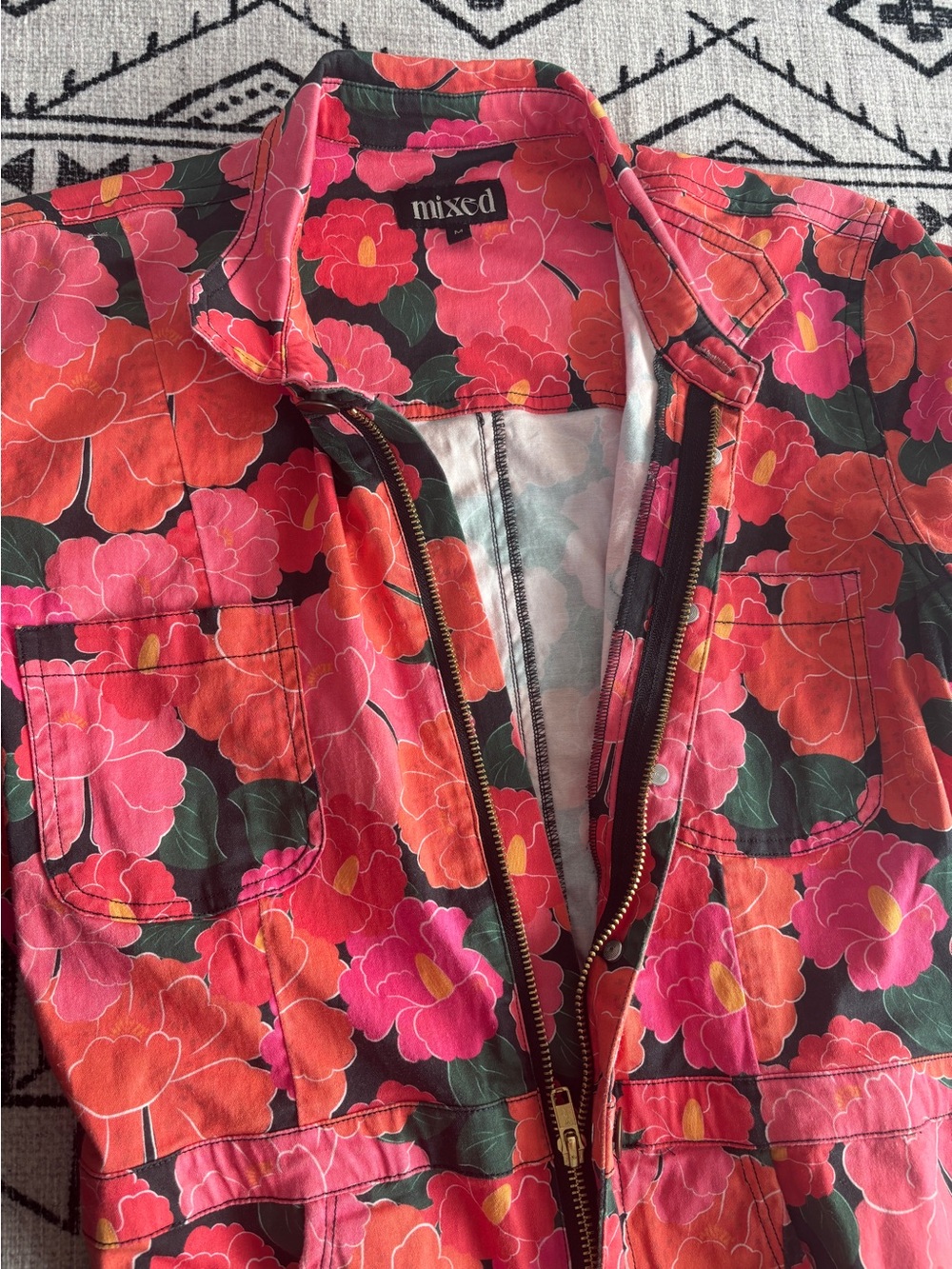 $228 Mixed by Nasrin Colorful Floral Classic Jumpsuit in Ruby Size Medium - Picture 9 of 14